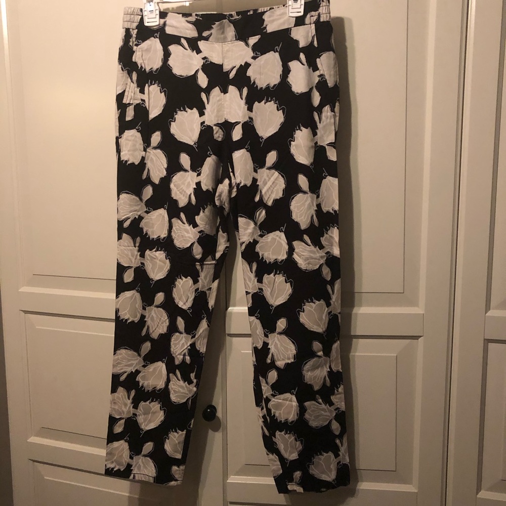 Gap Black & White Floral Straight Leg Pants